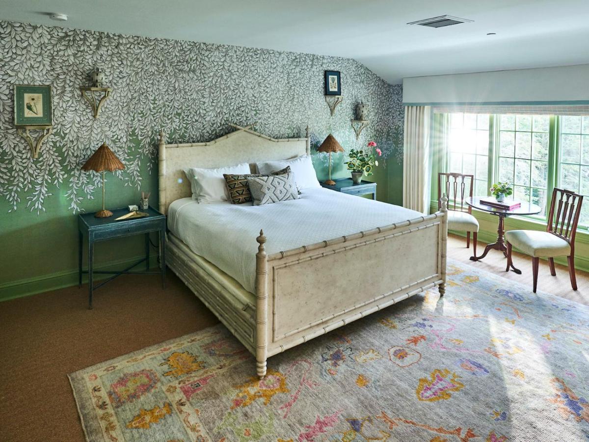 The Mayflower Inn & Spa, Auberge Resorts Collection Washington Екстериор снимка