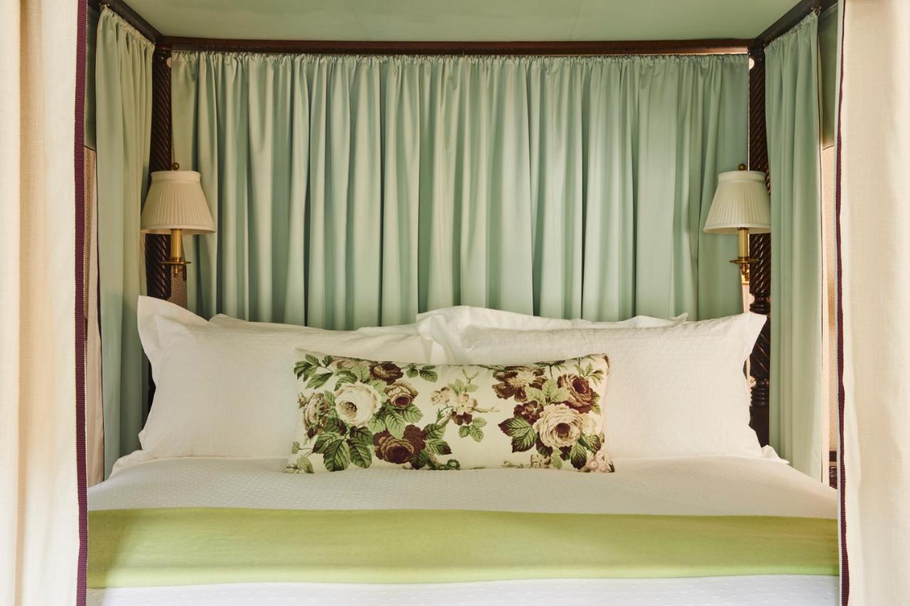The Mayflower Inn & Spa, Auberge Resorts Collection Washington Екстериор снимка