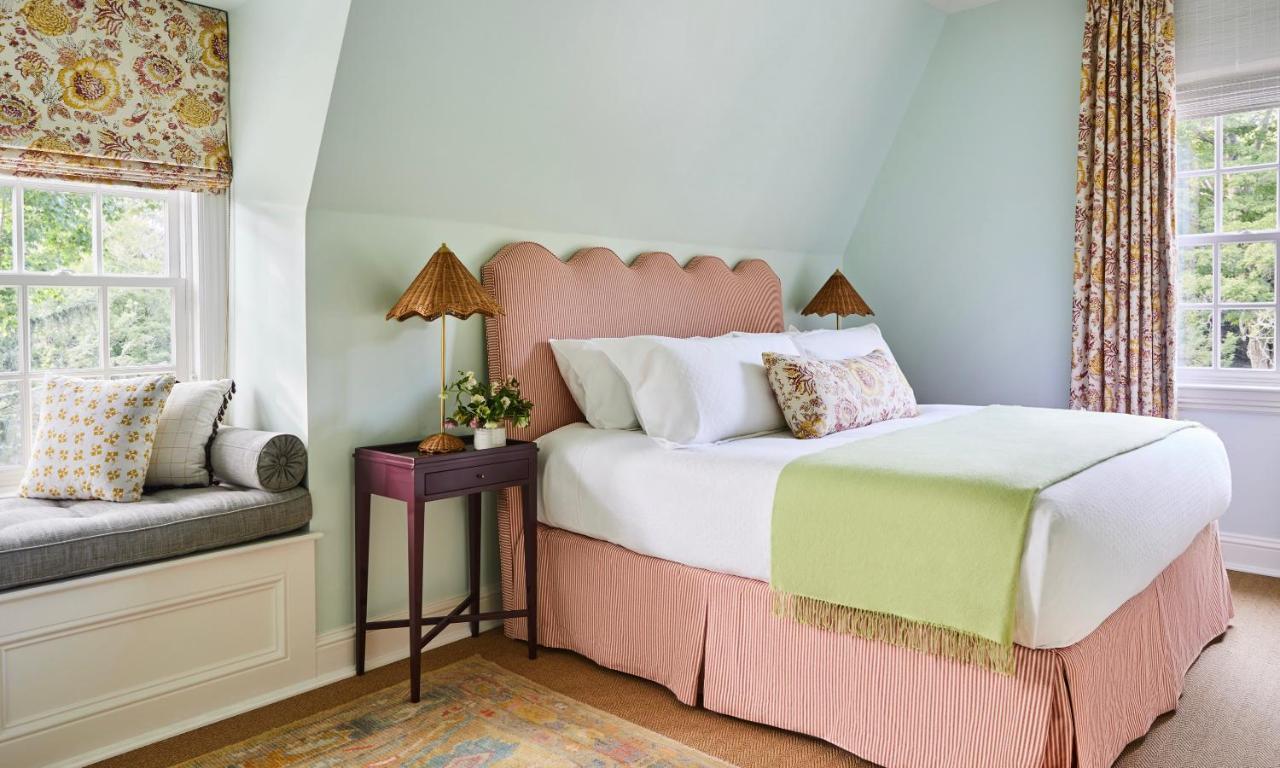 The Mayflower Inn & Spa, Auberge Resorts Collection Washington Екстериор снимка